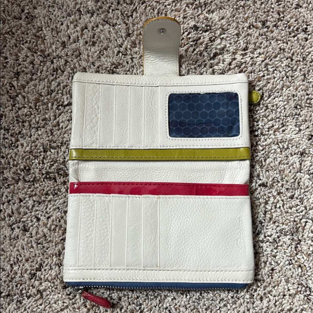 Brighton White Leather Wallet - Picture 4 of 13